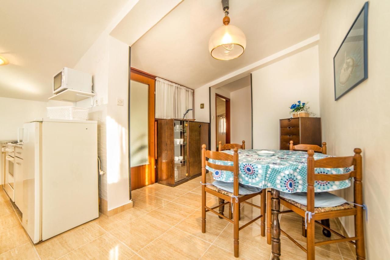 Apartments Marija 821 普拉 外观 照片